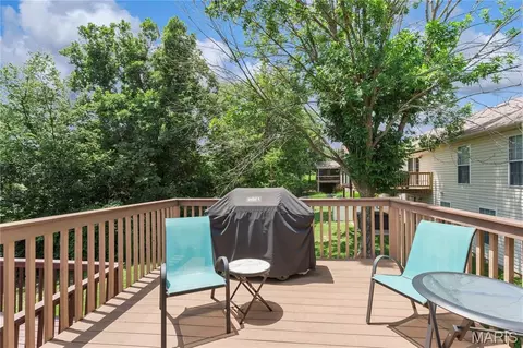 Exterior - 1911 Meriwether Dr, Washington, MO 63090 photo 2 of 4