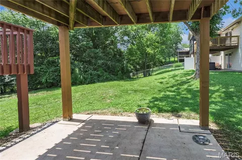 Exterior - 1911 Meriwether Dr, Washington, MO 63090 photo 3 of 4