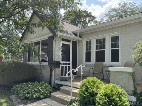524 Goethe Ave, Kirkwood, MO 63122
