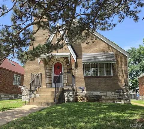 727 Zeiss Ave, Saint Louis, MO 63125