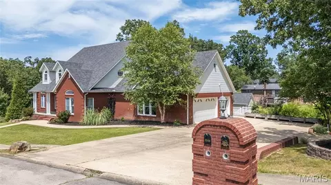 2548 Stone Ridge Dr, Poplar Bluff, MO 63901