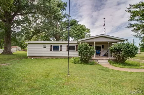 149 State Rd, Rockbridge, IL 62081
