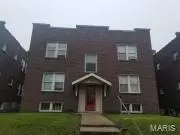 1404 Woodland Dr, Richmond Heights, MO 63117