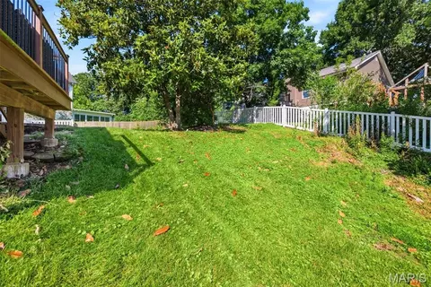 Exterior - 1015 Anna Meadows Ln, Ballwin, MO 63021 photo 14 of 14