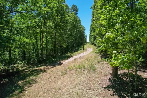 000 Lodge Rd, Bourbon, MO 65441 photo 11