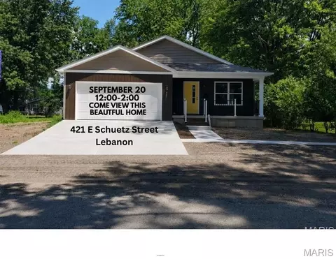 421 E Schuetz St, Lebanon, IL 62254