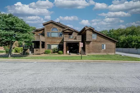 Exterior - 1002 Hemingway Ln #H, Weldon Spring, MO 63304 photo 8 of 14