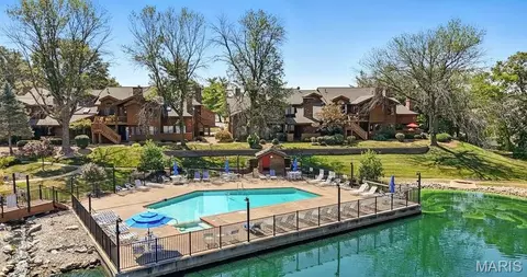 Exterior - 1002 Hemingway Ln #H, Weldon Spring, MO 63304 photo 12 of 14