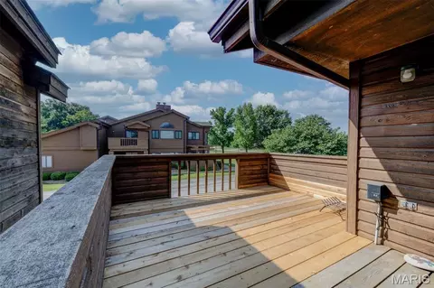 Exterior - 1002 Hemingway Ln #H, Weldon Spring, MO 63304 photo 4 of 14