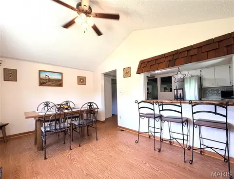 Dining - 1086 Mill Hill Rd, Saint Clair, MO 63077 photo 3 of 4