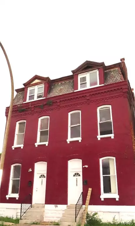 3927 N 21st St, Saint Louis, MO 63107
