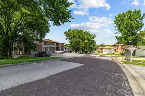 Exterior - 1027 Caroline Dr, Washington, MO 63090 photo 3 of 3