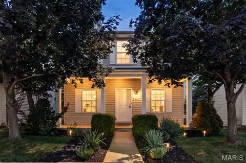 84 Shire Dr, Lake Saint Louis, MO 63367