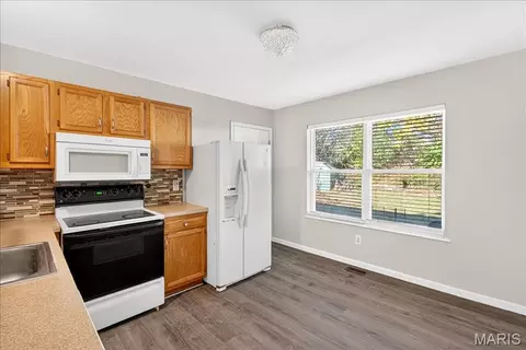 2325 Amarillo Dr, O'fallon, MO 63368 photo 12