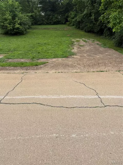 507 Field St, Park Hills, MO 63601
