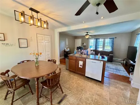 Other - 302 E 10th St, Salem, MO 65560 photo 5 of 8