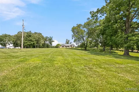 Exterior - 451 Birkhead Rd, Winfield, MO 63389 photo 13 of 19