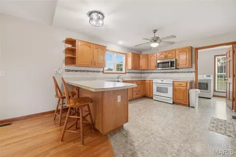 Kitchen - 451 Birkhead Rd, Winfield, MO 63389 photo 1 of 3