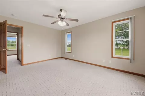 Bedroom - 451 Birkhead Rd, Winfield, MO 63389 photo 4 of 7