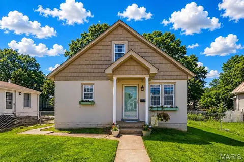 206 Magnolia Ave, Waterloo, IL 62298