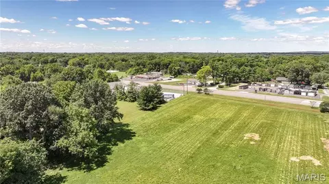 0 Godfrey Rd, Godfrey, IL 62035