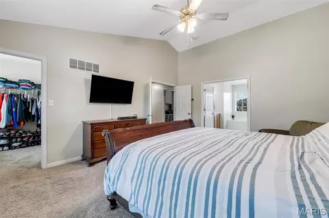 Bedroom - 2 Doe Valley Ct, O'fallon, MO 63366 photo 5 of 9