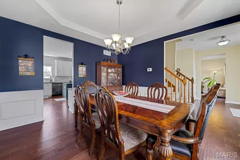 Dining - 2 Doe Valley Ct, O'fallon, MO 63366 photo 2 of 6
