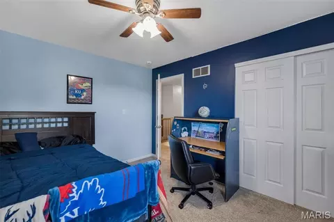 Bedroom - 2 Doe Valley Ct, O'fallon, MO 63366 photo 2 of 9