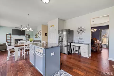 Kitchen - 2 Doe Valley Ct, O'fallon, MO 63366 photo 5 of 8