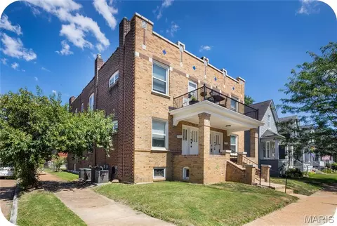 4763 Goethe Ave, Saint Louis, MO 63116
