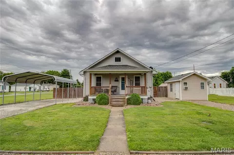 305 High St, Jerseyville, IL 62052