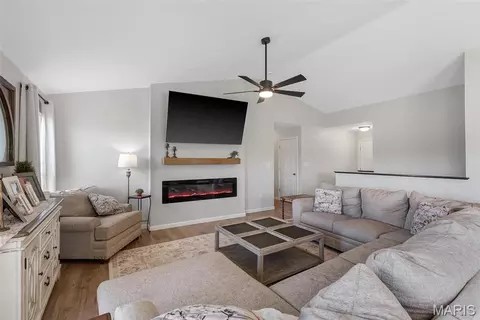 Living - 2446 Chukka Dr, Eureka, MO 63025 photo 2 of 2