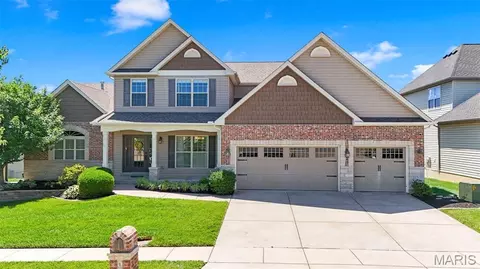 1266 Leighton Hollow Dr, O'fallon, MO 63368