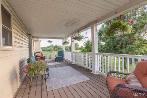 Exterior - 16759 Route E, Perry, MO 63462 photo 2 of 12