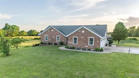 Exterior - 16759 Route E, Perry, MO 63462 photo 3 of 12