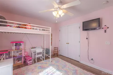 Bedroom - 16759 Route E, Perry, MO 63462 photo 4 of 7
