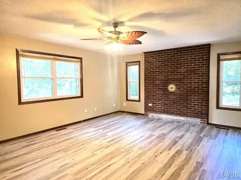 Living - Undisclosed, Dexter, MO 63841 photo 3 of 4