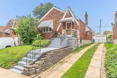 704 Avenue H, Saint Louis, MO 63125