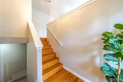 Entry Way - 7716 Meadow View Cir, Union, MO 63084 photo 1 of 3
