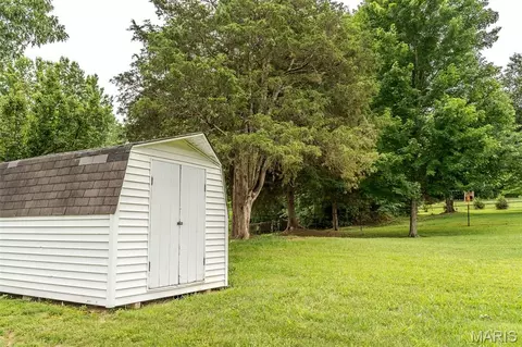 Exterior - 7716 Meadow View Cir, Union, MO 63084 photo 9 of 13