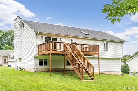 Exterior - 7716 Meadow View Cir, Union, MO 63084 photo 10 of 13