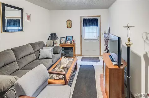 Other - 504 Marsh Ave, Alton, IL 62002 photo 1 of 2