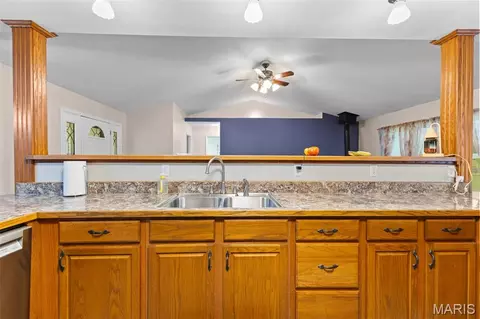 Kitchen - 341 E Dent St, Ironton, MO 63650 photo 4 of 4