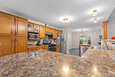 Kitchen - 341 E Dent St, Ironton, MO 63650 photo 2 of 4