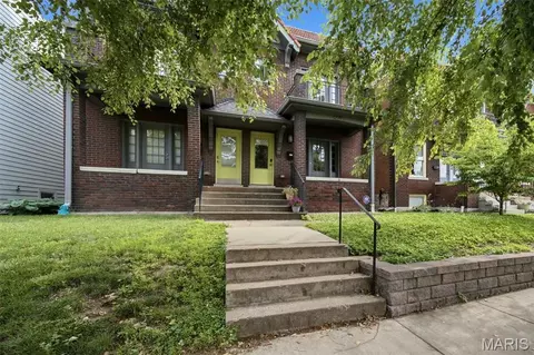 4238 Mcree Ave, Saint Louis, MO 63110