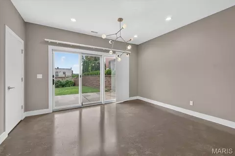 107 E Main St, Washington, MO 63090 photo 22