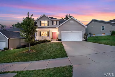 425 Dusty Brook Dr, O'fallon, MO 63366