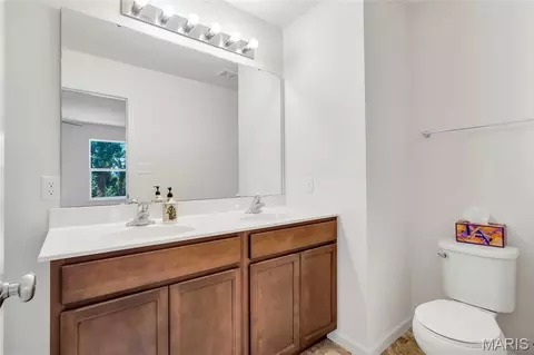 Bath - 425 Dusty Brook Dr, O'fallon, MO 63366 photo 1 of 1