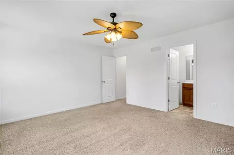Bedroom - 425 Dusty Brook Dr, O'fallon, MO 63366 photo 2 of 9
