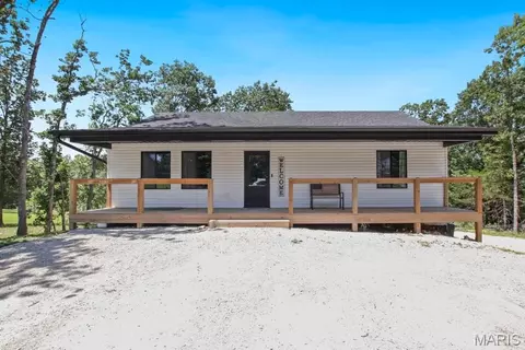 1557 Villa Vista Dr, Owensville, MO 65066